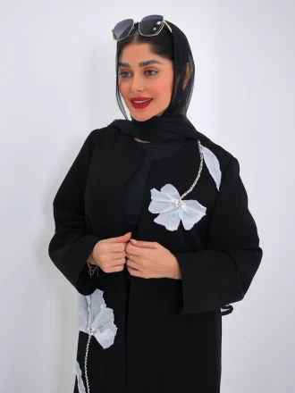 مانتو کرپ بلند مشکی گل سفید