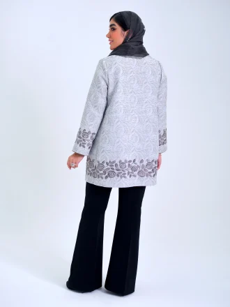 مانتو ژاکارد طرح گل خاکستری